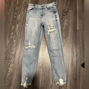 Eunina Rocky High Rise Boyfriend Jeans Size 1
Distressed medium wash jeans 
EUC